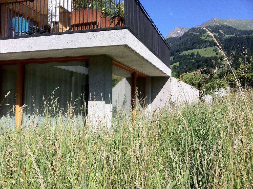 Chalet Park Apartment Mit Sauna Hamam Diemtigen Номер фото